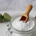 Bicarbonate de soude et eau verte